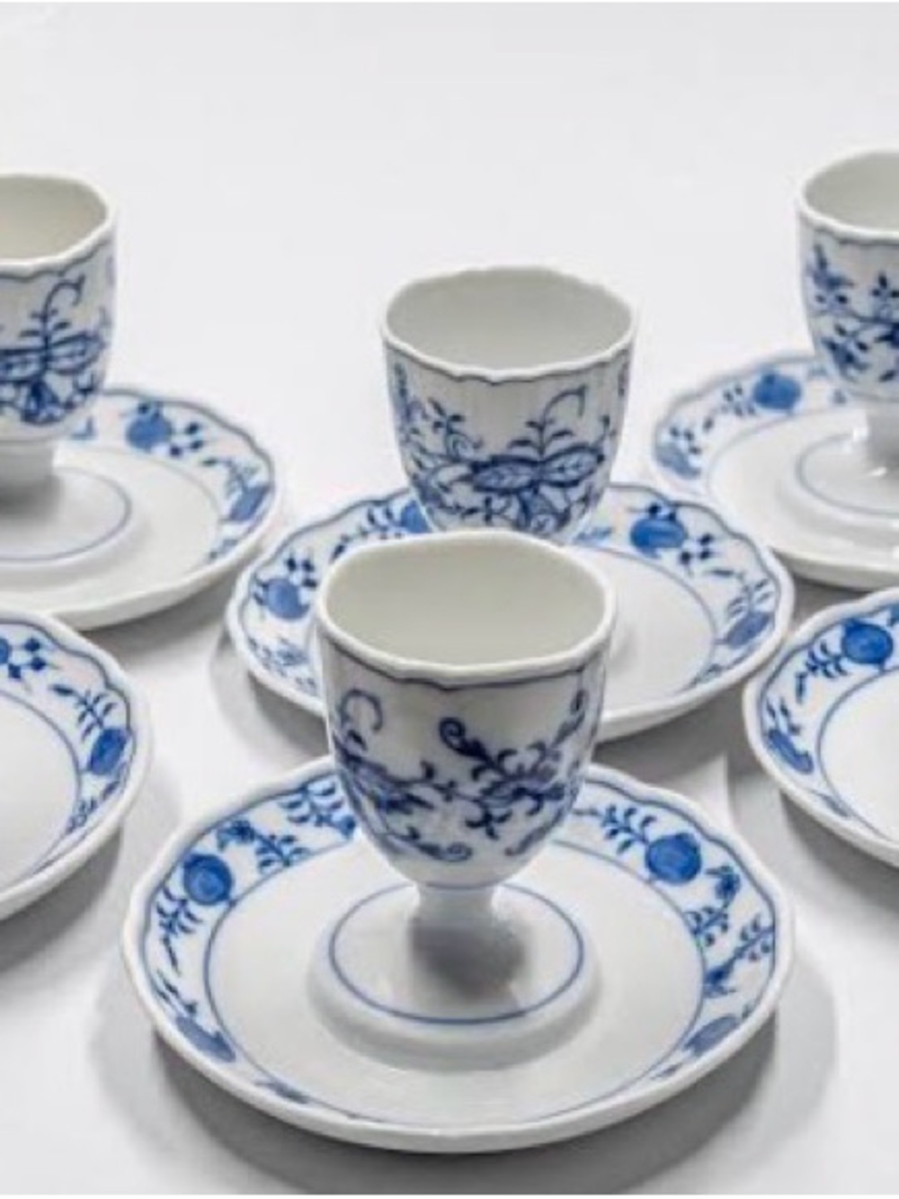 Blue and White Porcelain Egg Cup and Saucer Set - Floral Pattern